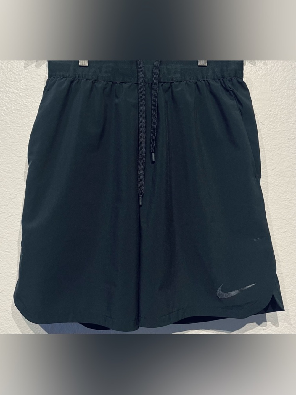 Nike Dri-FIT Black Drawstring Running Shorts - Size M (Men’s)